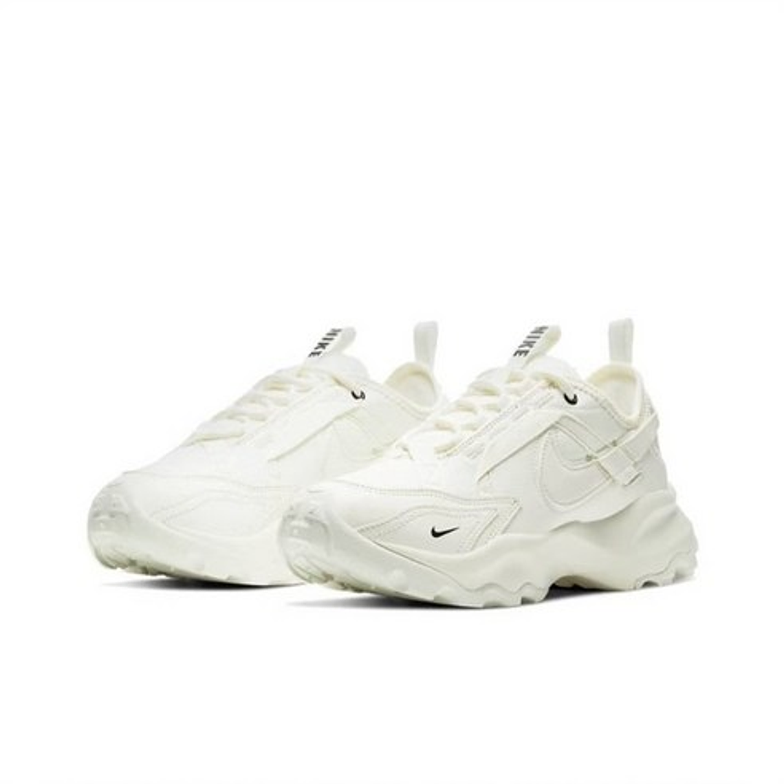 나이키 써밋화이트 TC7900 DD9682 100 1