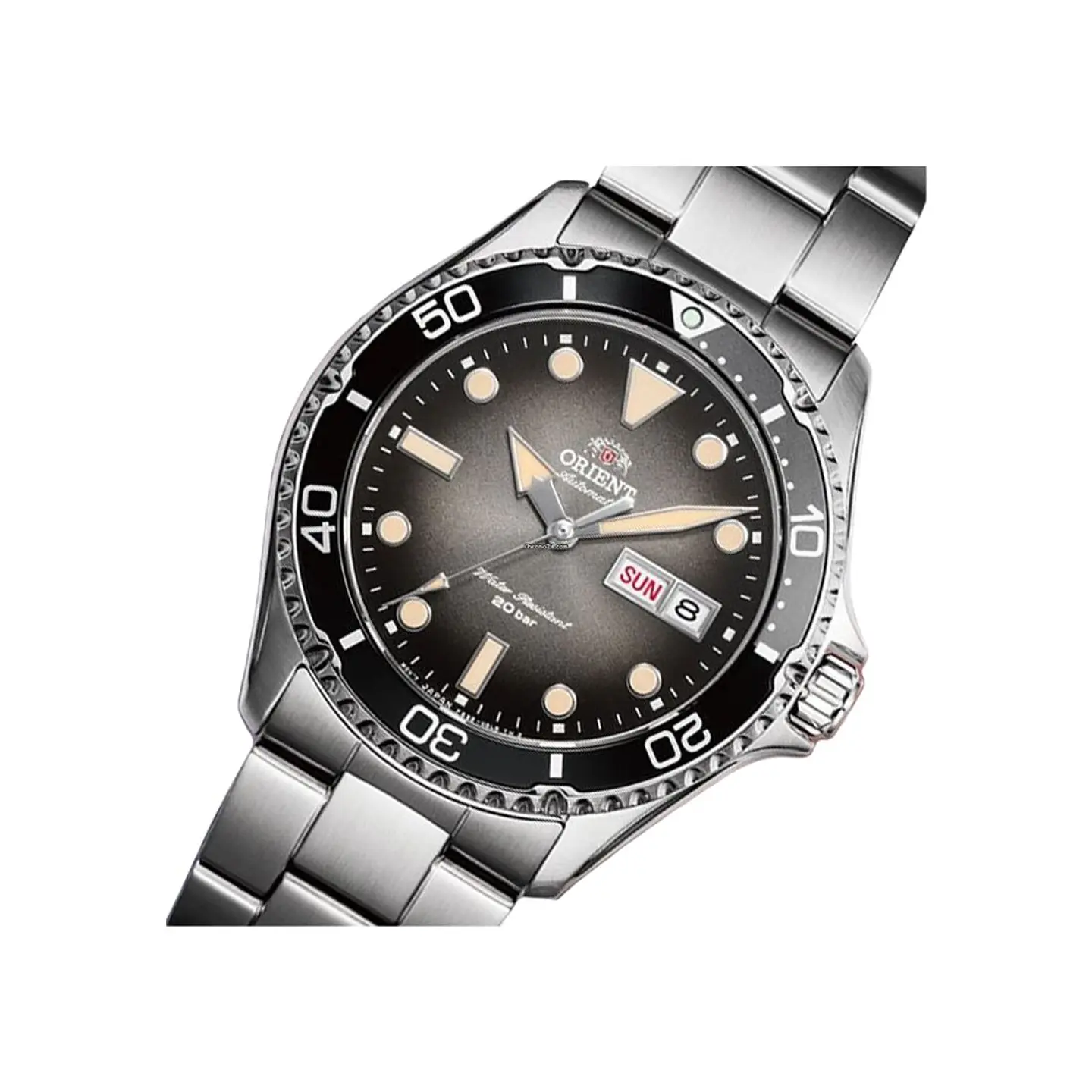 Orient Automático RA-AA0810N – El Renacimiento del Estilo Vintage 3