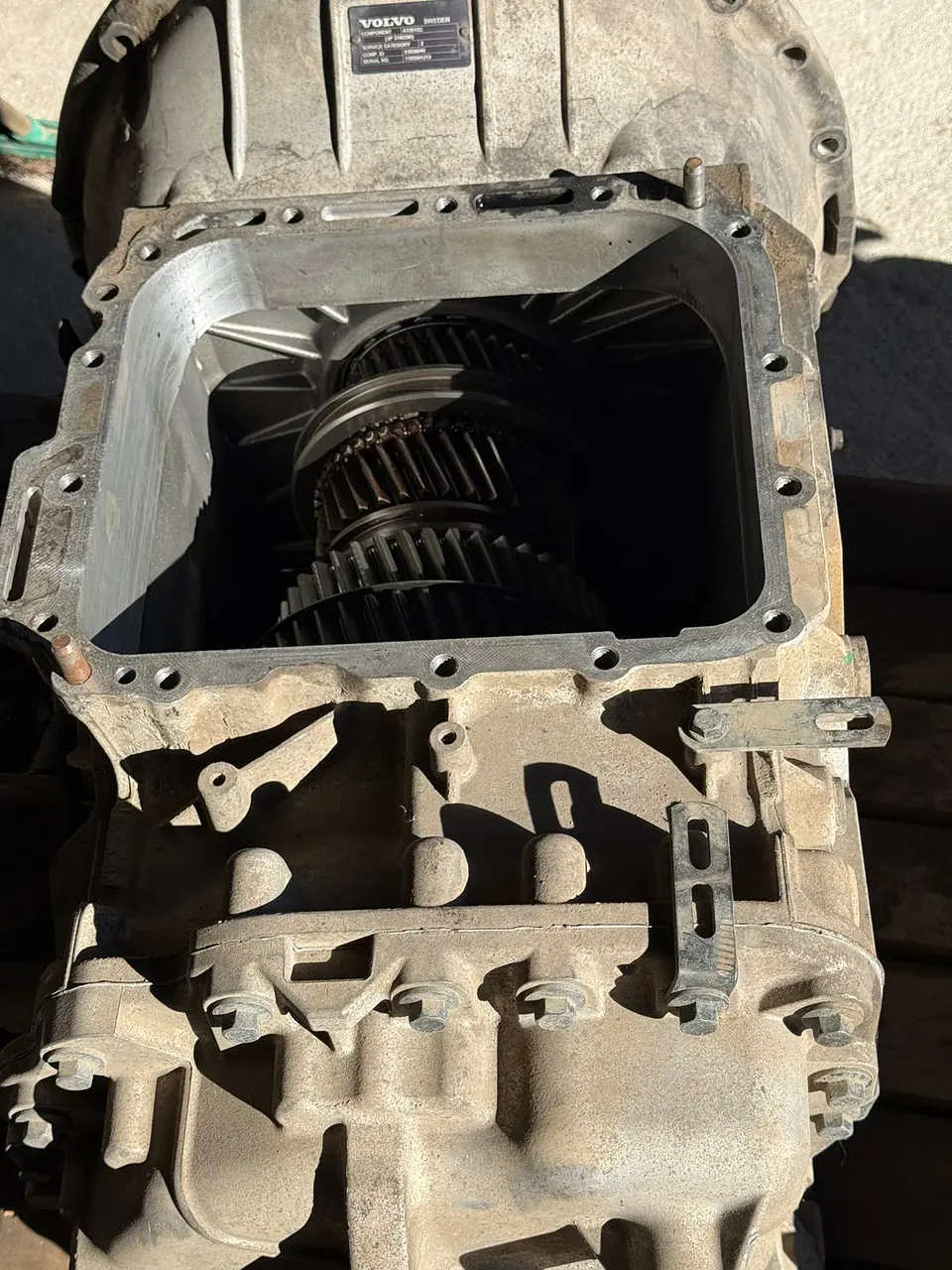 VOLVO AT2512C CAJA DE CAMBIOS 2
