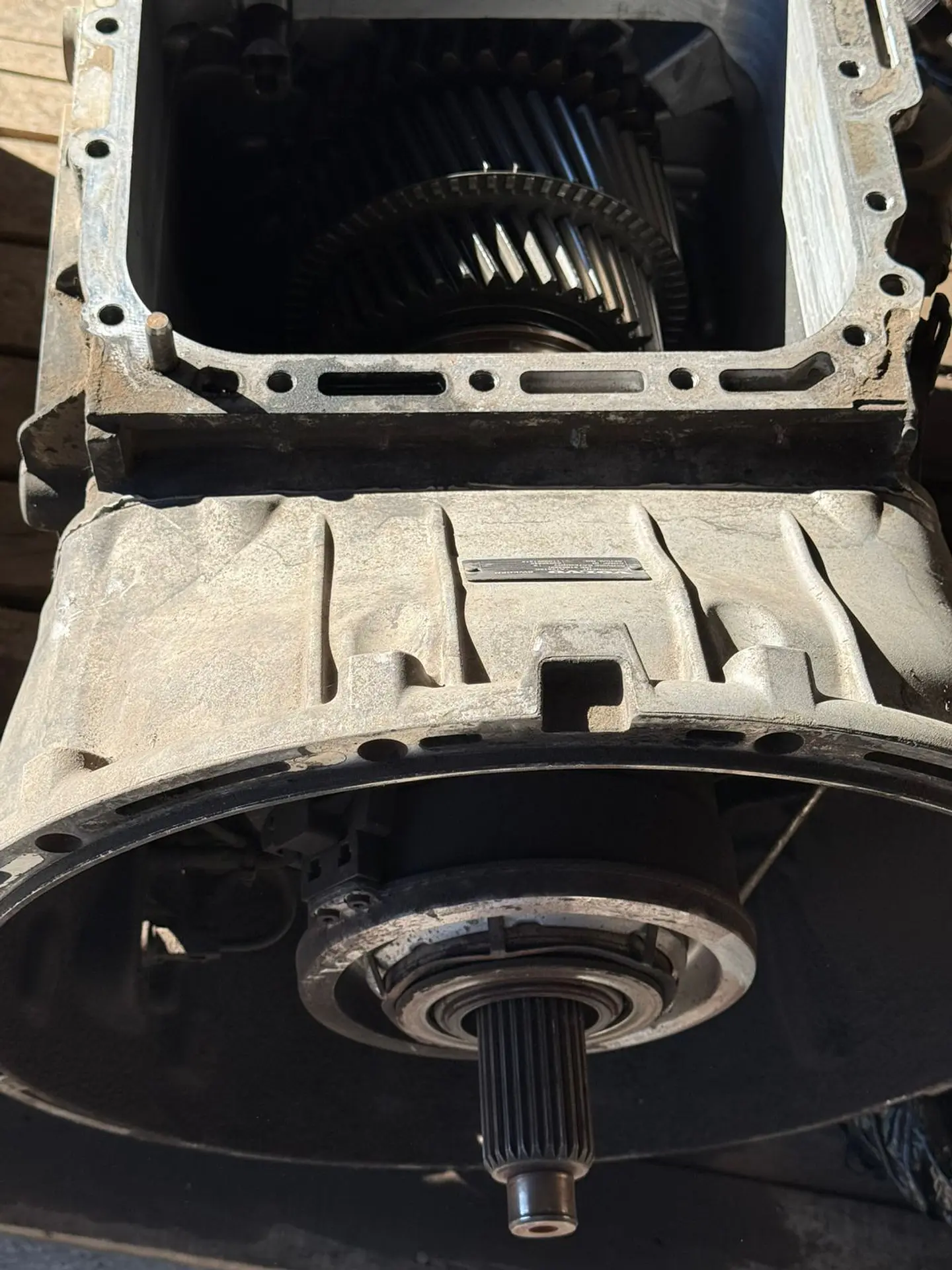 VOLVO AT2512C CAJA DE CAMBIOS 4