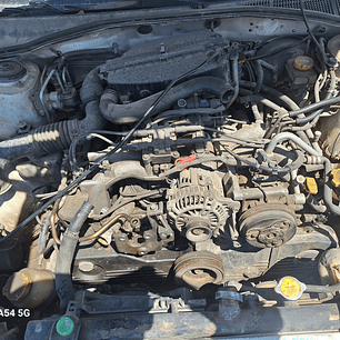 Subaru Legacy 2.0cc año 2000 en desarme