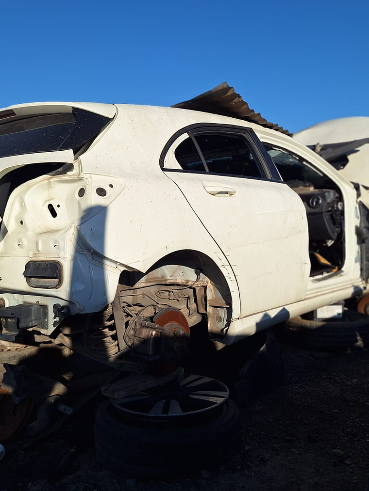 Mercedes Benz A200 Diesel año 2017 en desarme 2