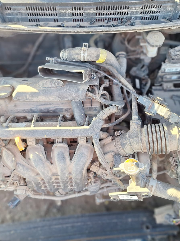 Kia Rio 4 1.4cc año 2021 en desarme 4