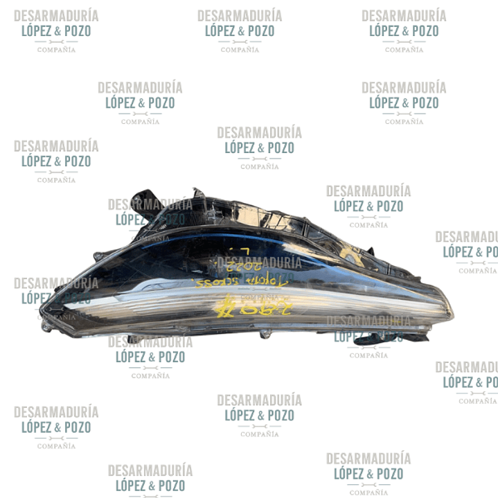 OPTICO IZQ TOYOTACOROLLA SCROSS 2022 1