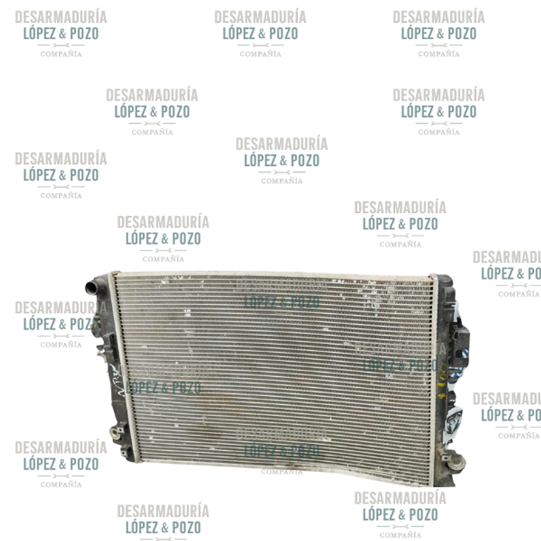 RADIADOR DE AGUA NISSANNP300 2018-2019 1