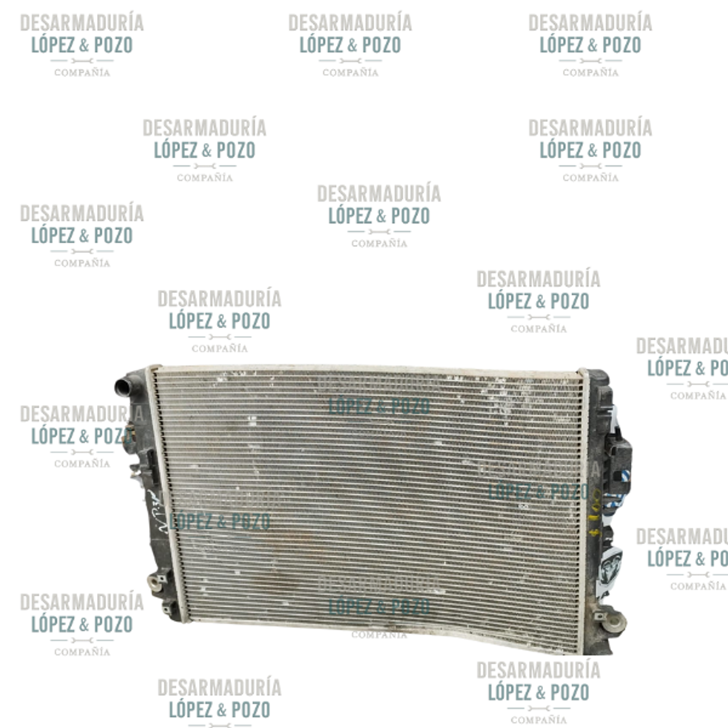 RADIADOR DE AGUA NISSAN NP300 2018-2019 1