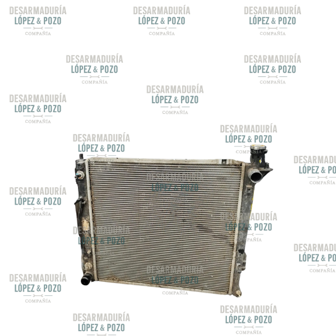 RADIADOR DE AGUA HYUNDAISANTA FE PETROLERA 2013-2014 1