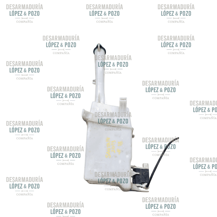 DEPOSITO LIMPIAPARABRISAS HYUNDAISANTA FE 2013-2014 1