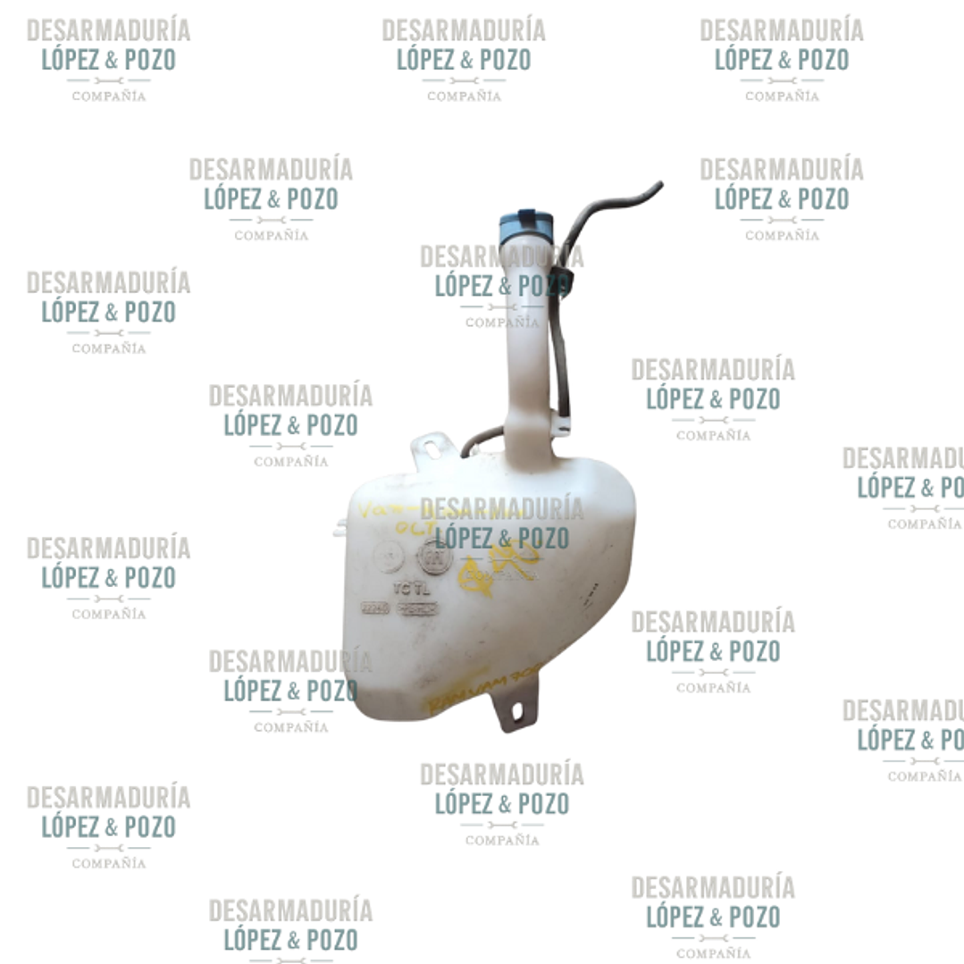 DEPOSITO LIMPIAPARABRISAS RAMVAN700 2020 1