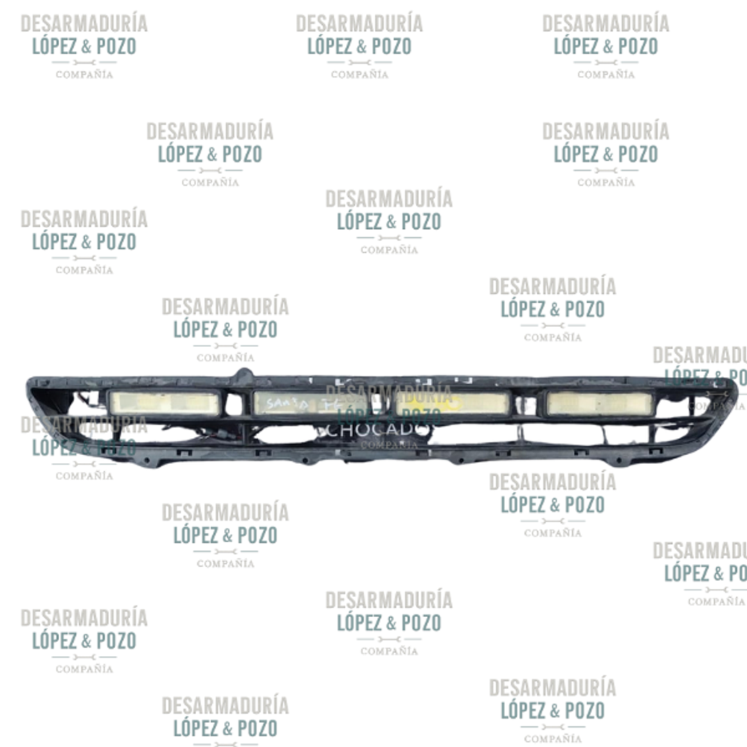 REJILLA PARACHOQUE DELANTERO HYUNDAISANTA FE 2013-2014 1