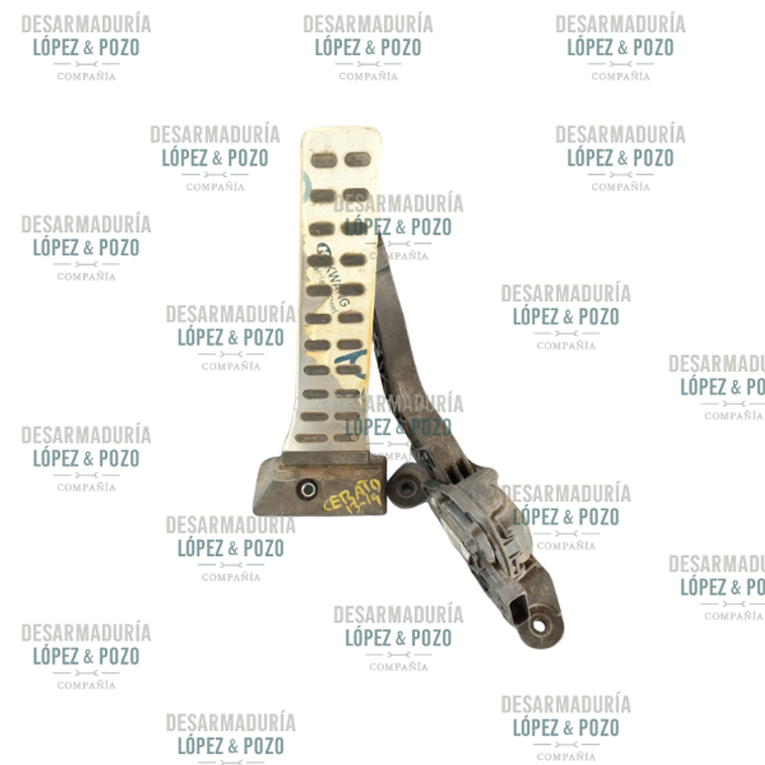 PEDAL DE FRENO KIACERATO 2013-2019 1