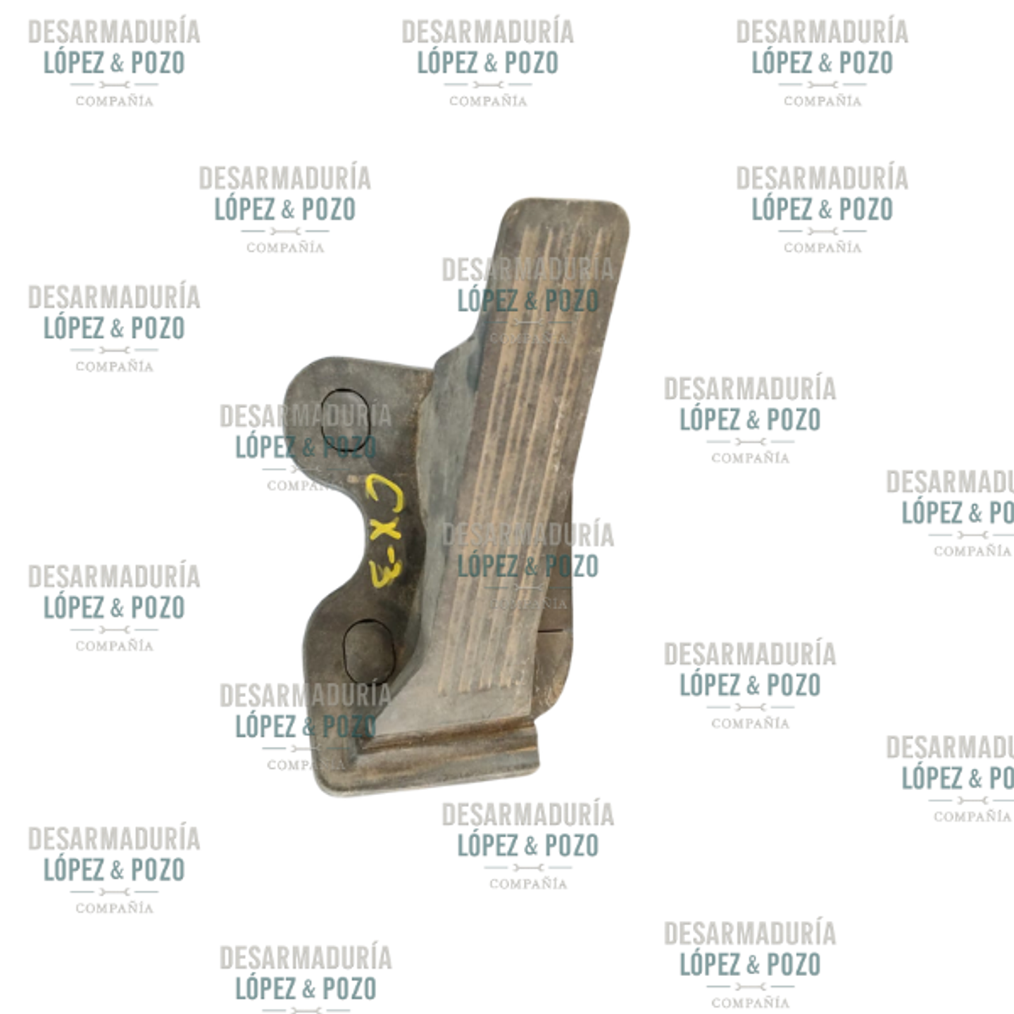 PEDAL DE FRENO MAZDA CX3 2016 1