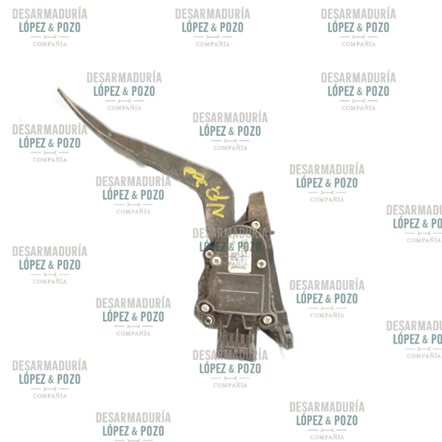 PEDAL DE FRENO NISSAN NP300 2018-2019 1