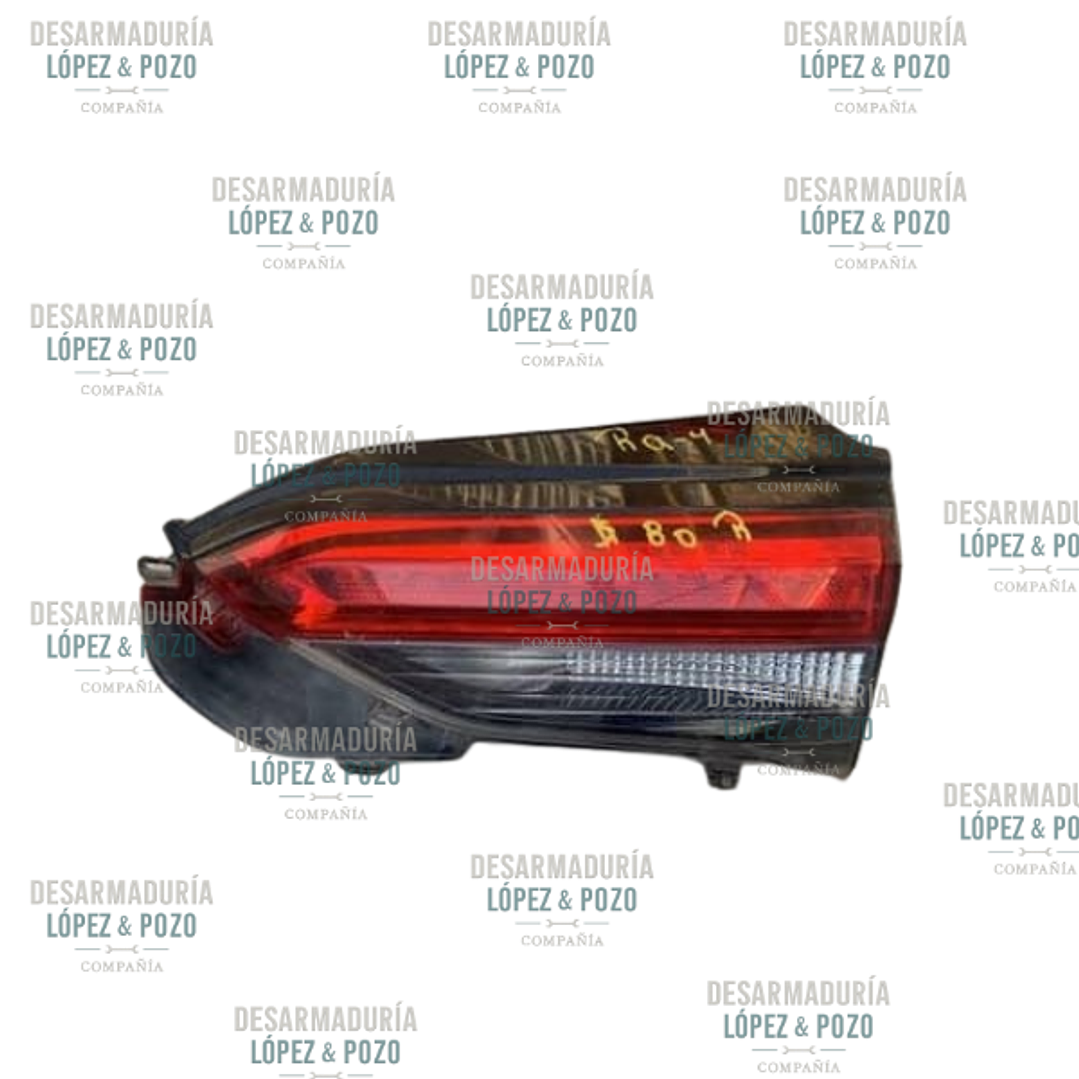 FOCO MALETERO DER TOYOTARAV4 2020-2022 1