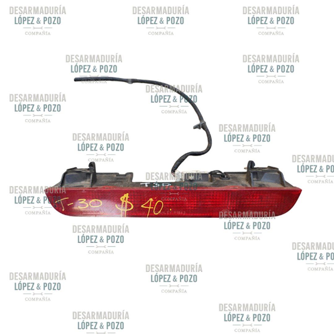 REFLECTANTE NISSANXTRAIL T30 2010 1