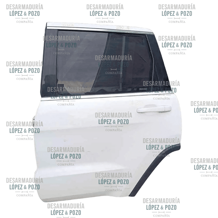 PUERTA TRASERA IZQUIERDA JEEPGRAND CHEROKEE LAREDO 2016 1