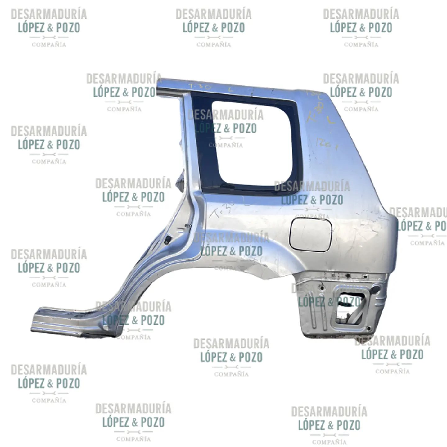 COSTADO TRASERO IZQUIERDO LH NISSAN XTRAIL T-30 AÑO 2011 1
