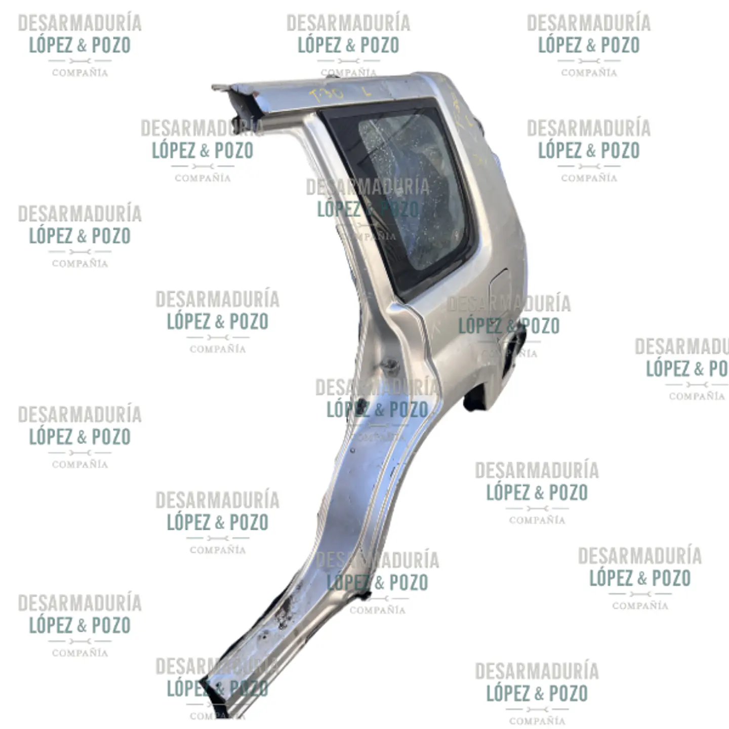 COSTADO TRASERO IZQUIERDO LH NISSAN XTRAIL T-30 AÑO 2011 2