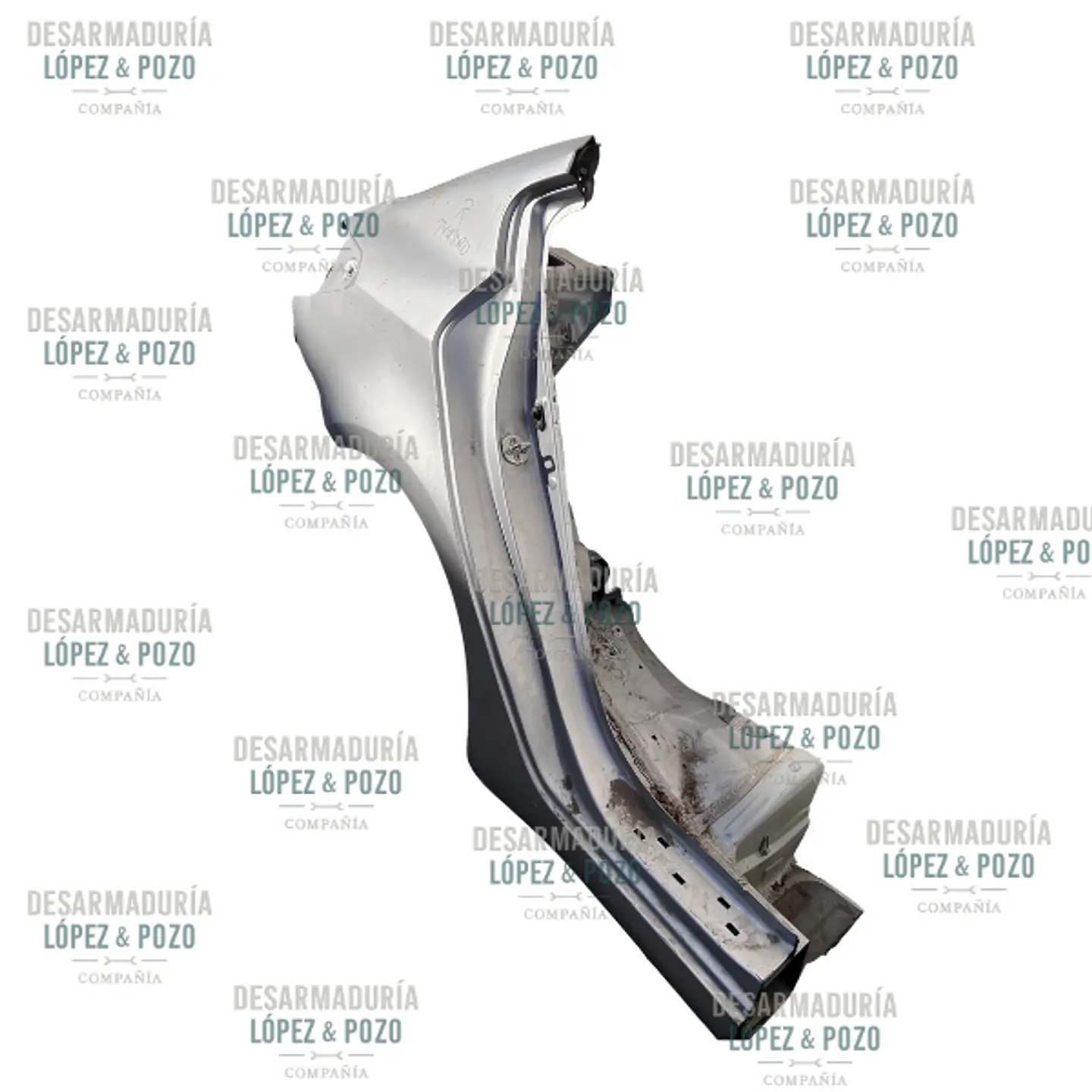 COSTADO TRASERO DERECHO RH KIA CERATO 2013-2019 3