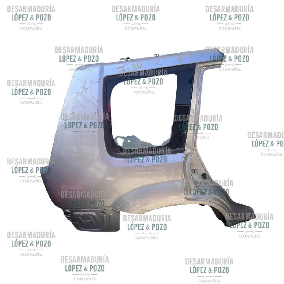 COSTADO TRASERO DERECHO RH NISSAN XTRAIL T30 1