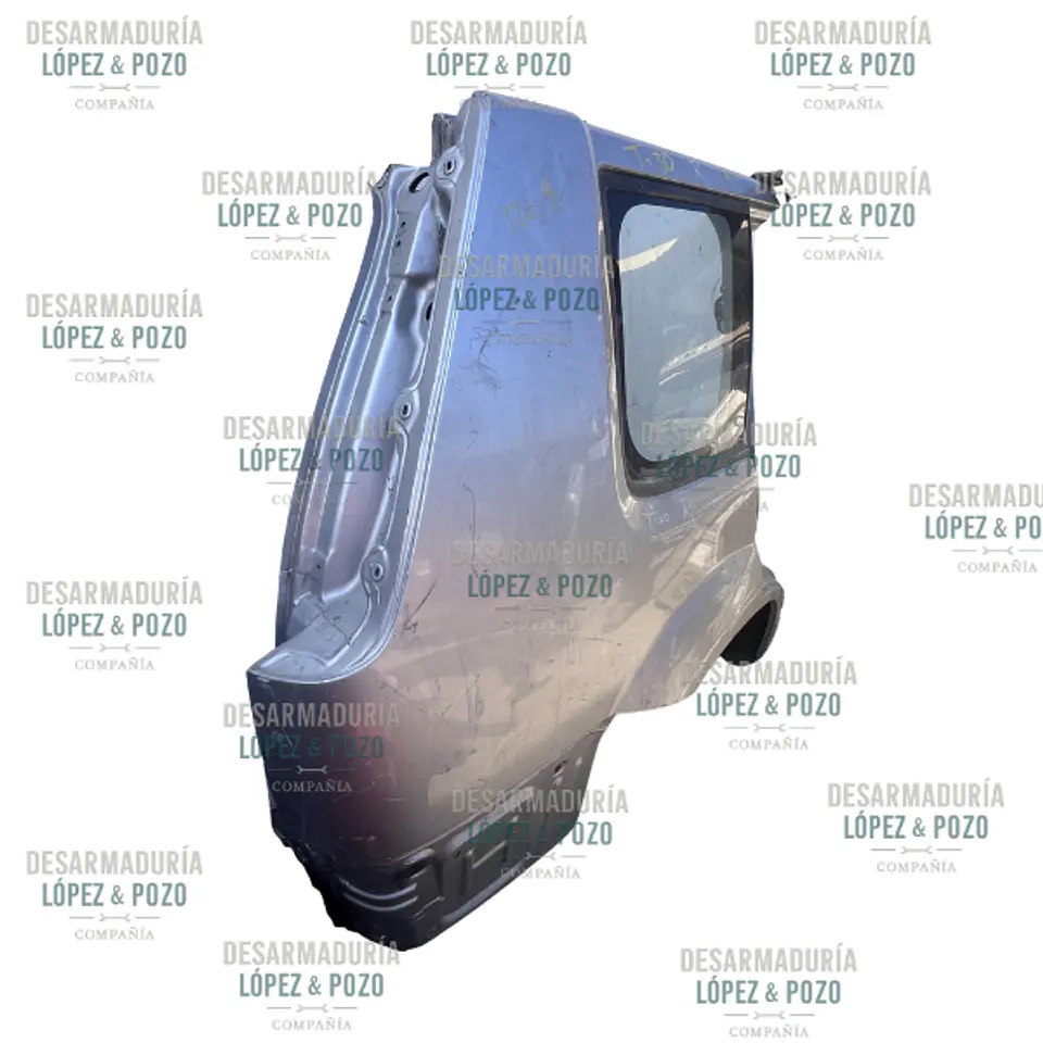 COSTADO TRASERO DERECHO RH NISSAN XTRAIL T30 3