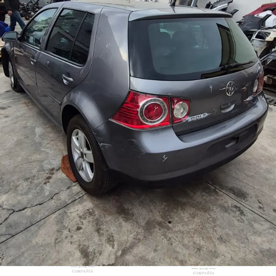 DESARME VOLKSWAGEN GOLF 2.0 MECÁNICO AÑO 2008 3