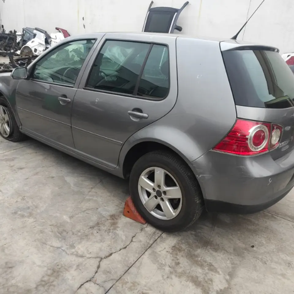 DESARME VOLKSWAGEN GOLF 2.0 MECÁNICO AÑO 2008 9