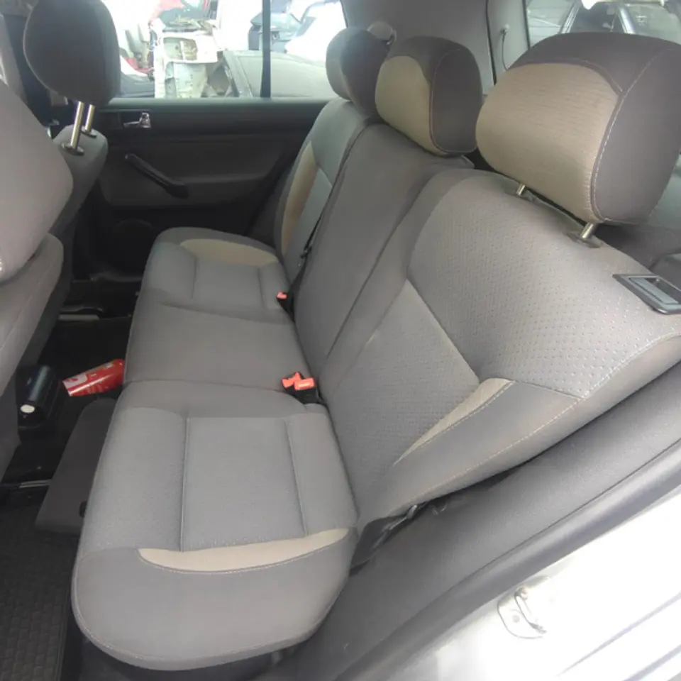 DESARME VOLKSWAGEN GOLF 2.0 MECÁNICO AÑO 2008 8