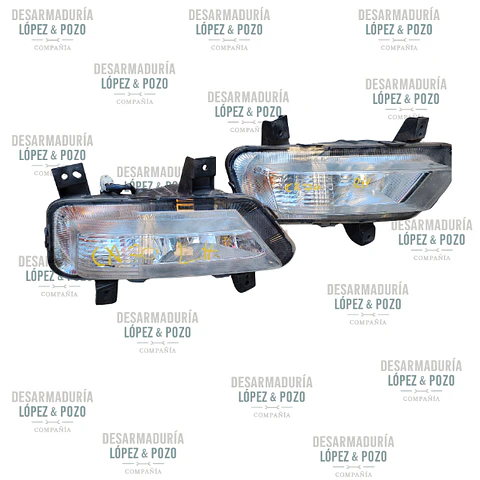NEBLINEROS DELANTEROS DERECHO E IZQUIERDO CHANGAN CX70 2022.