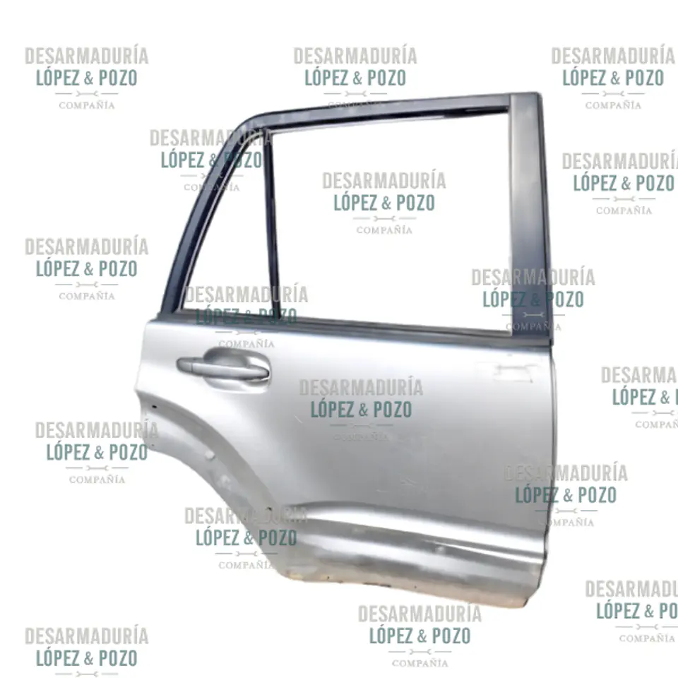 PUERTA TRASERA 4RUNNER 2004 - 2010 1