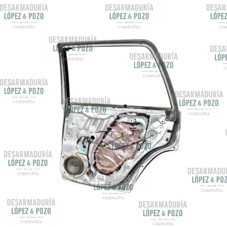 PUERTA TRASERA 4RUNNER 2004 - 2010 2