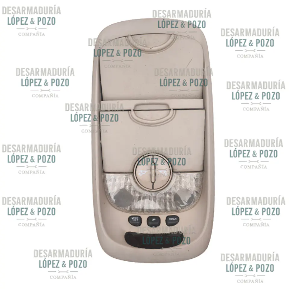 CONSOLA DE TECHO KIA SORENTO DIESEL 2.5 4X4 AÑO 2007 1