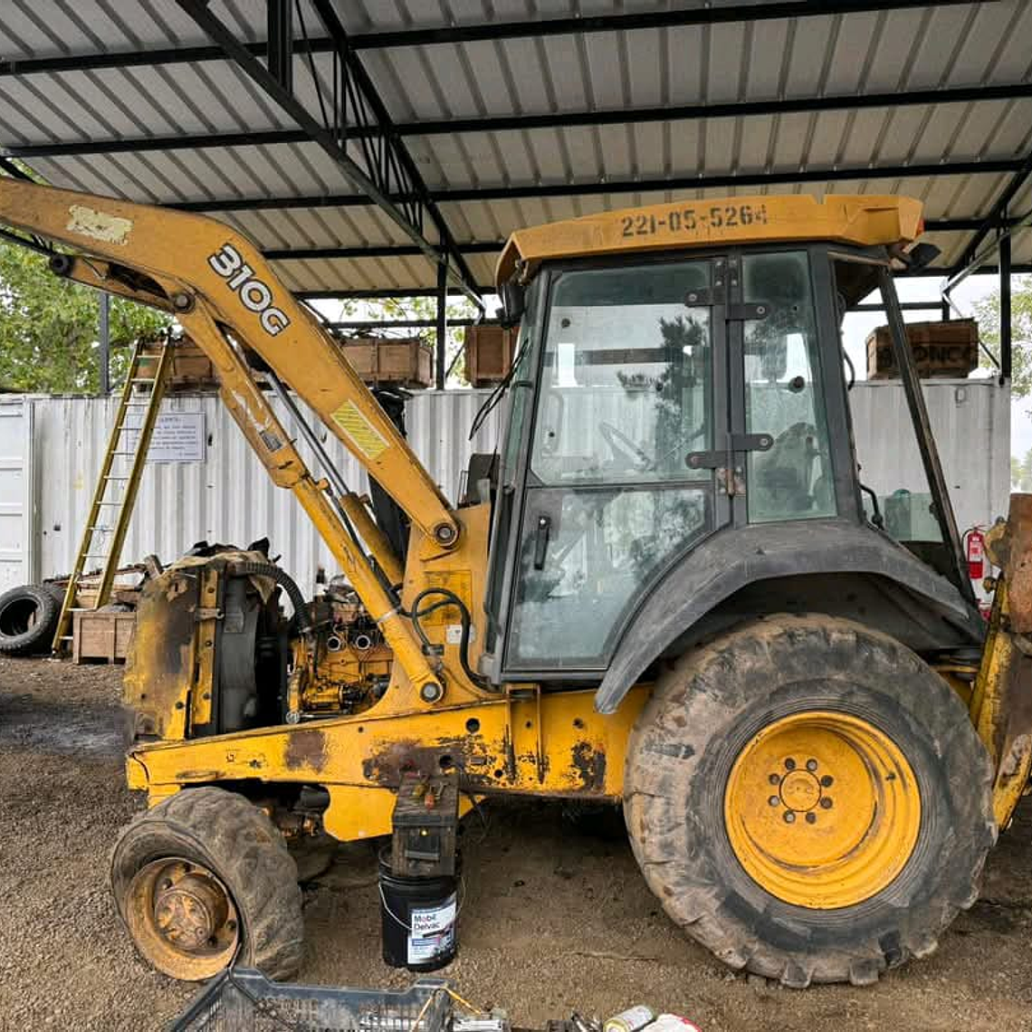 Retroexcavadora Jhon Deere 310G En Desarme ﻿ 12