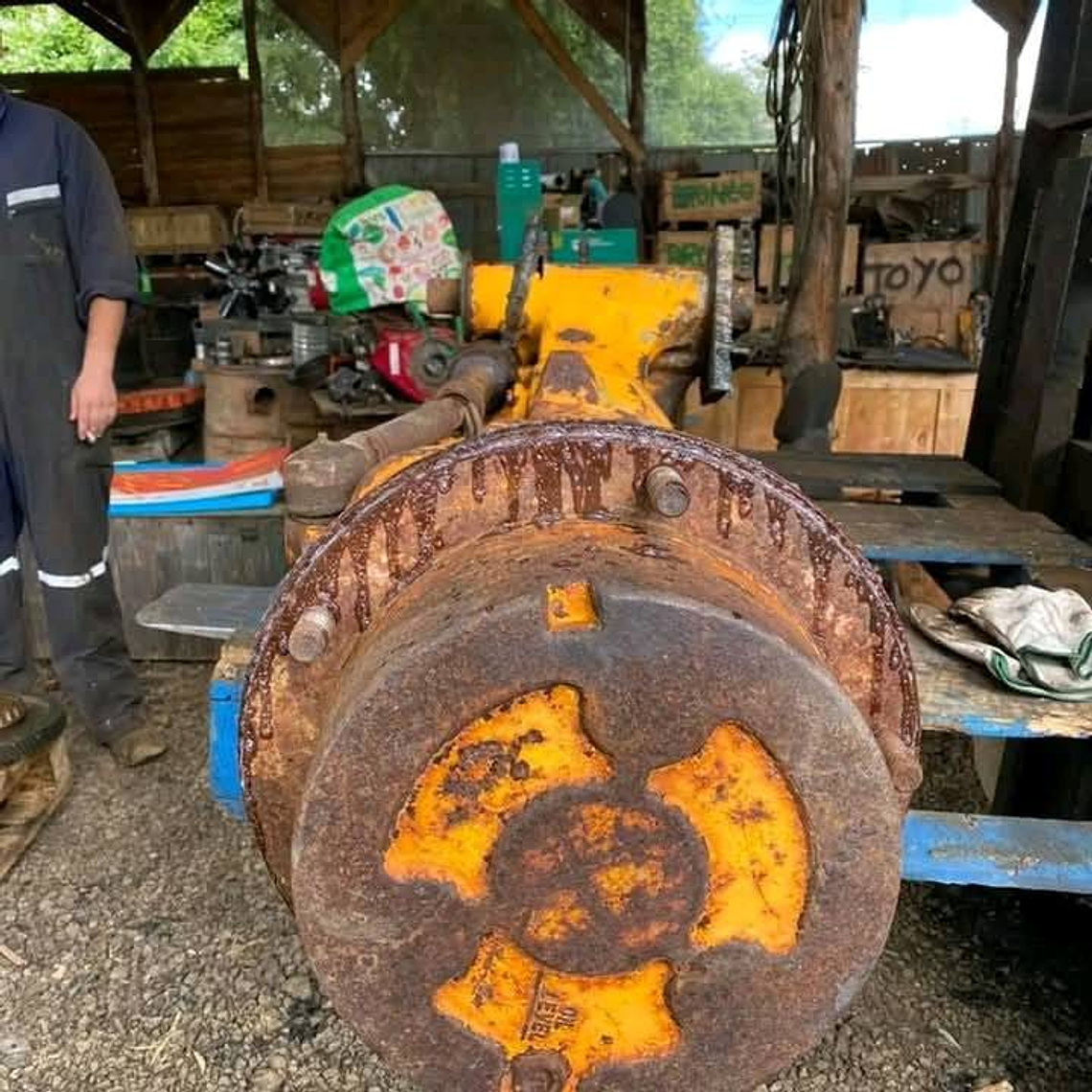 Eje Palier Delantero Completo Original Retroexcavadora Jhon Deere  1