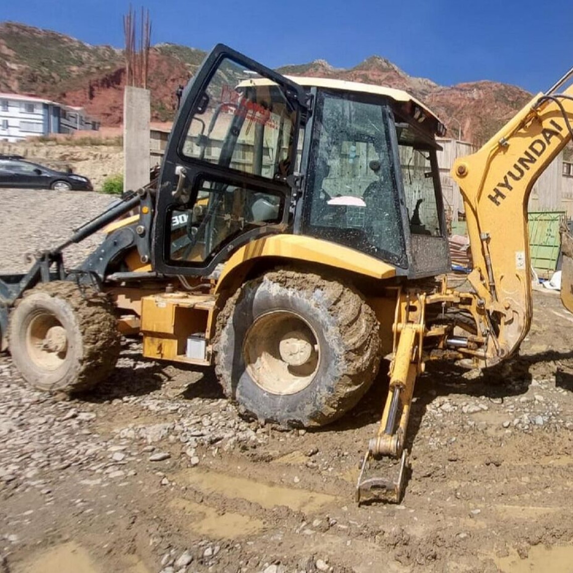 Tapabarro y Vidrio Izquierdo Hyundai H930C  2