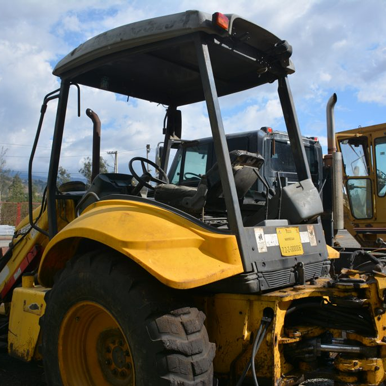 Pala Retroexcavadora New Holland B95B (2008)  2
