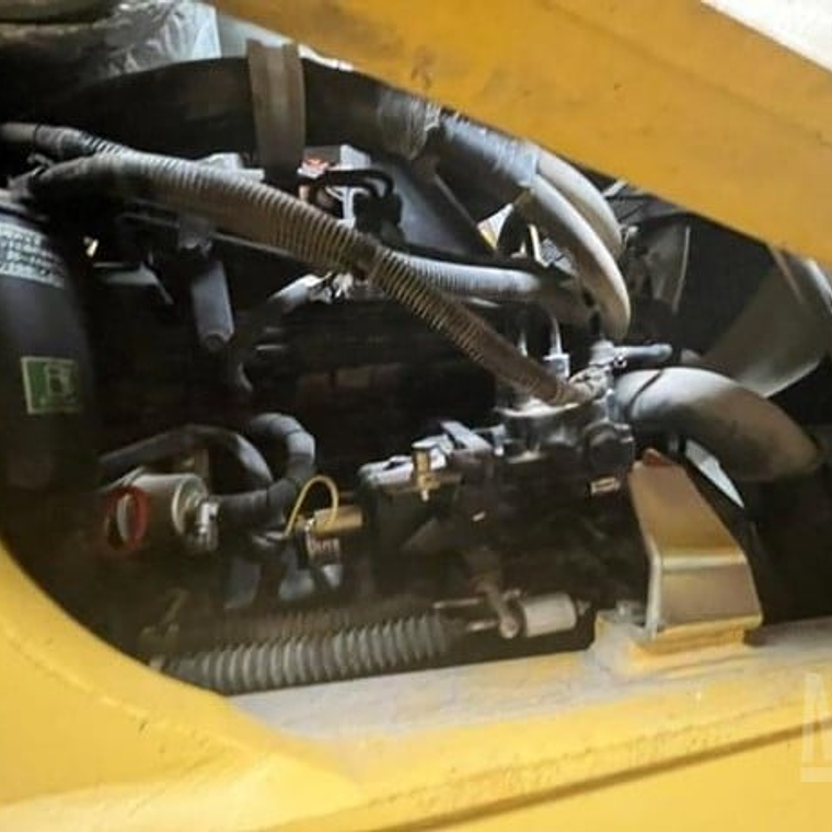 Bomba Inyectora Komatsu WB140-2N (2006) 6