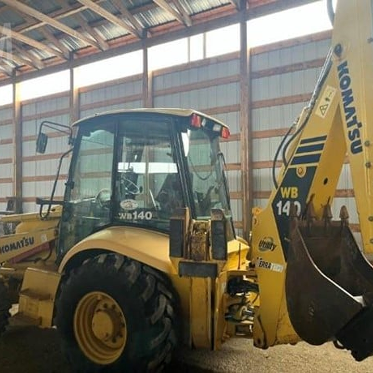 Bomba Inyectora Komatsu WB140-2N (2006) 5