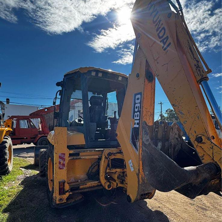 Turbo Retroexcavadora 4x4 Hyundai Hb90 (2011) 2