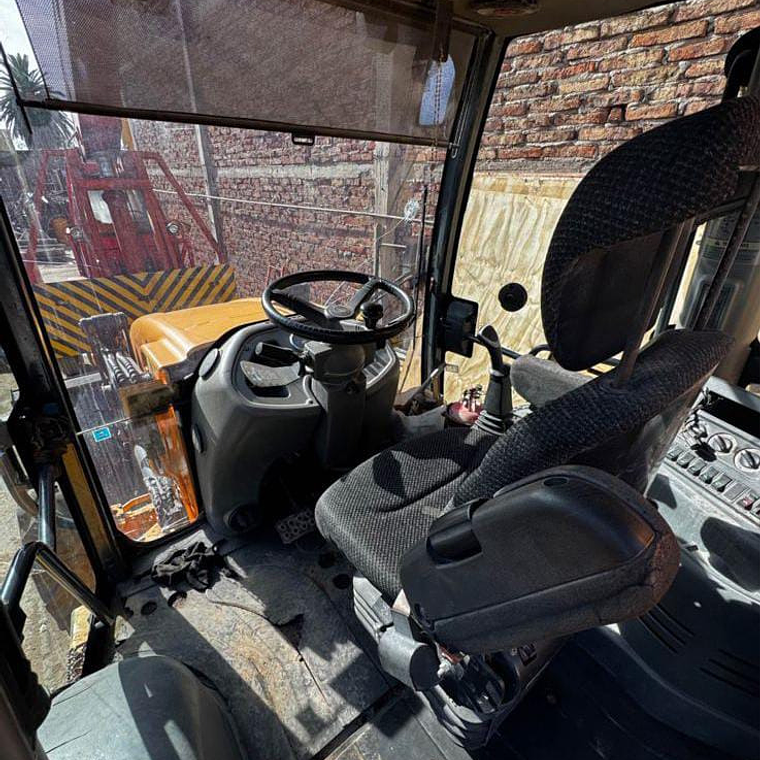 Turbo Retroexcavadora 4x4 Hyundai Hb90 (2011) 3