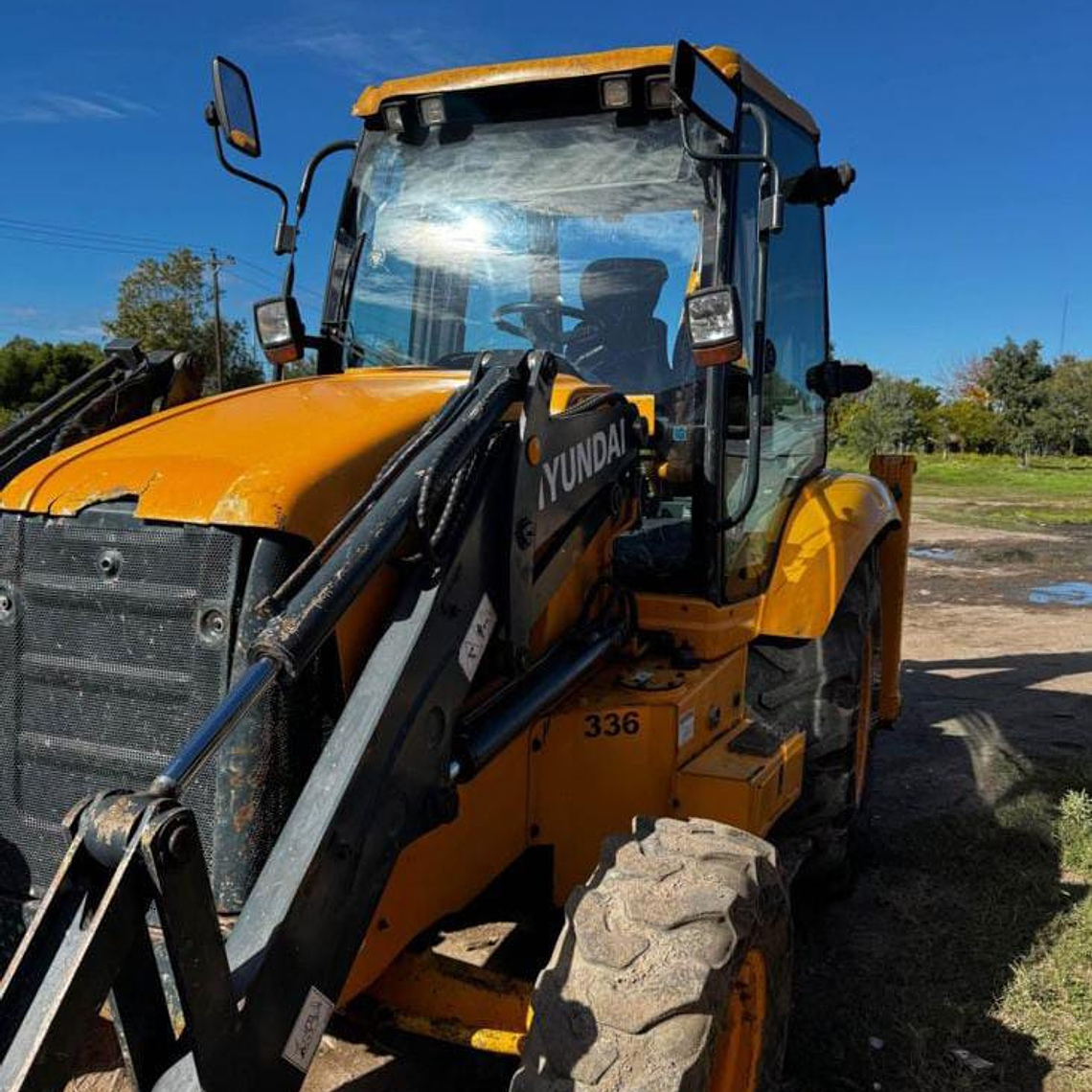 Turbo Retroexcavadora 4x4 Hyundai Hb90 (2011) 4