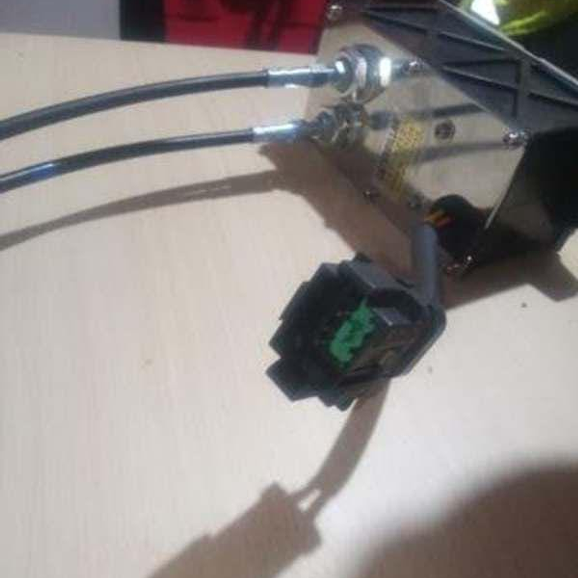 Motor de Aceleración Excavadora Caterpillar 320C 1