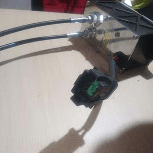 Motor de Aceleración Excavadora Caterpillar 320C