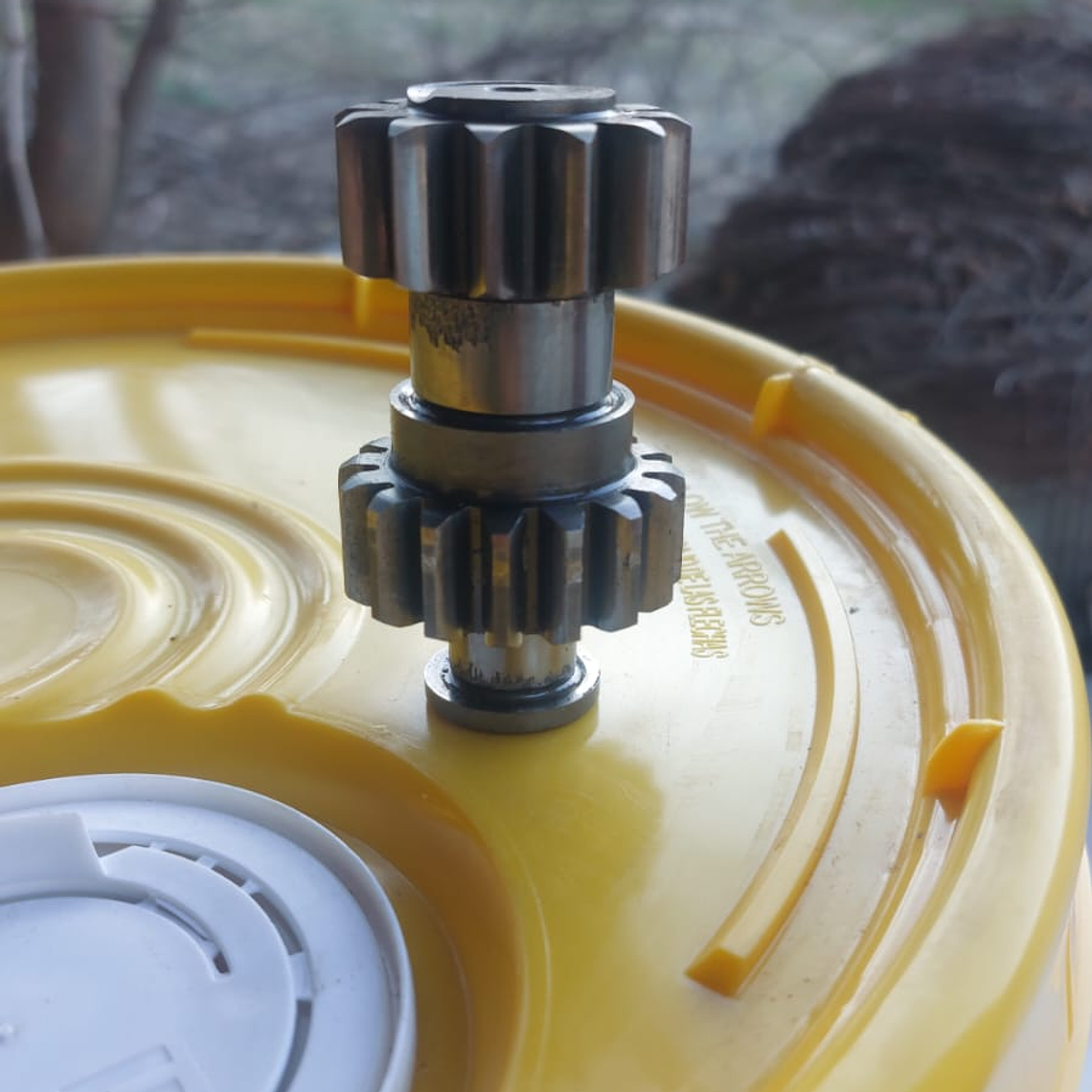 Piñones Caja de Cambio Ford 7610 1