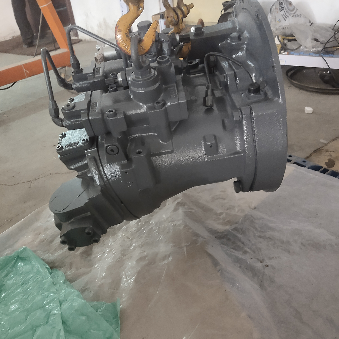 Bomba Hidráulica Principal 200CLC John Deere 4