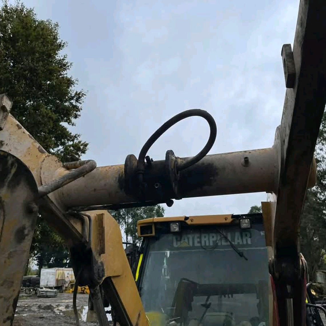 Vidrio Inferior Retroexcavadora Caterpillar 416E 1