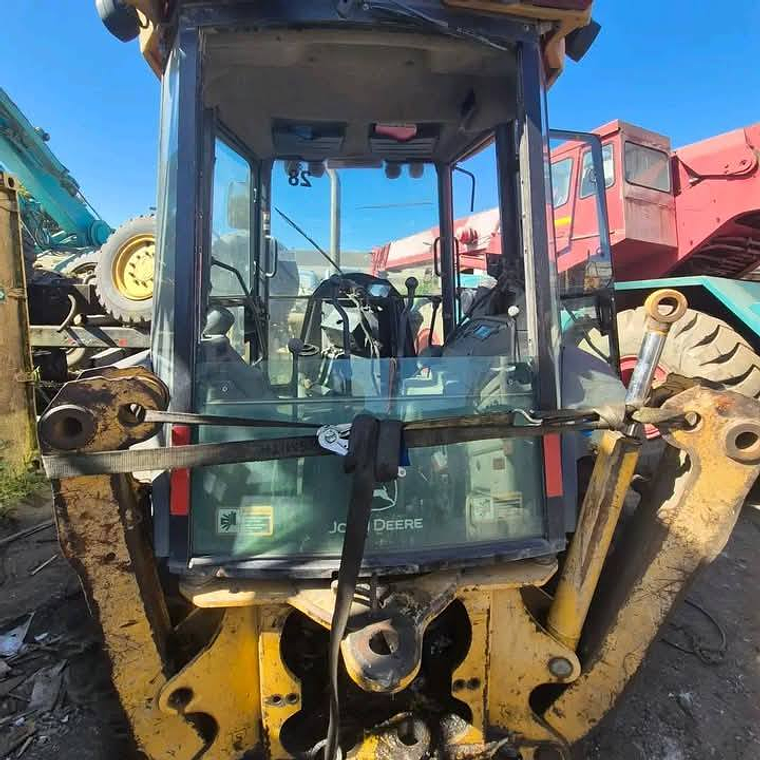 Caja de Transmisión Jhon Deere 310J  3