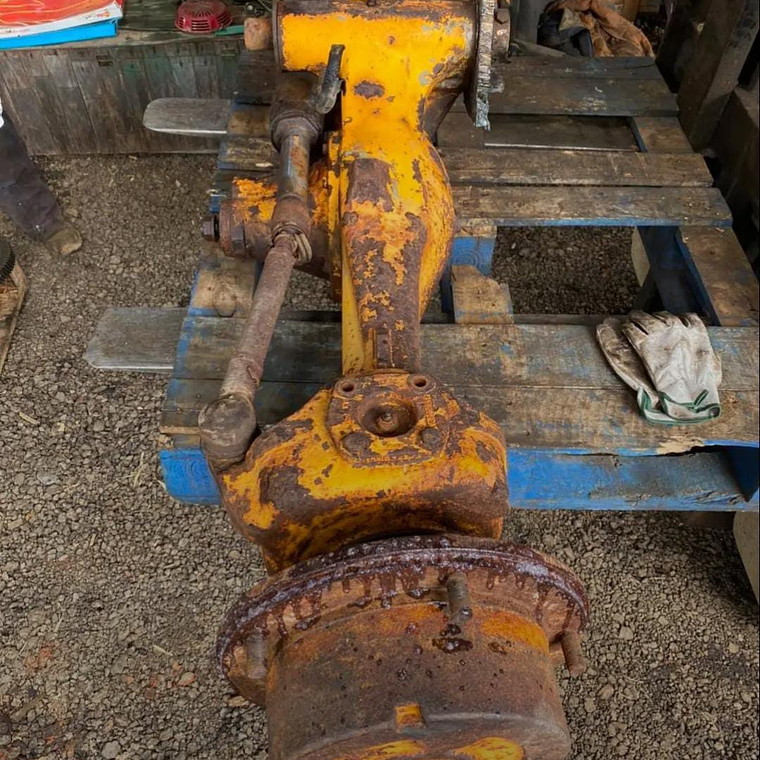 Eje Delantero JCB 3C (2008)  6