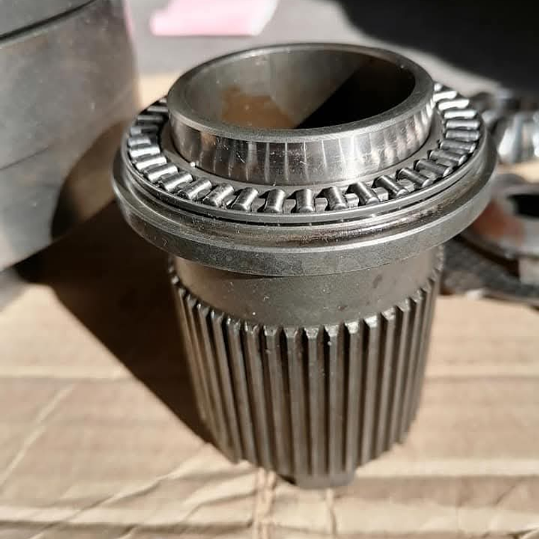 Caja Satelite Retroexcavadora Jhon Deere 310E 1