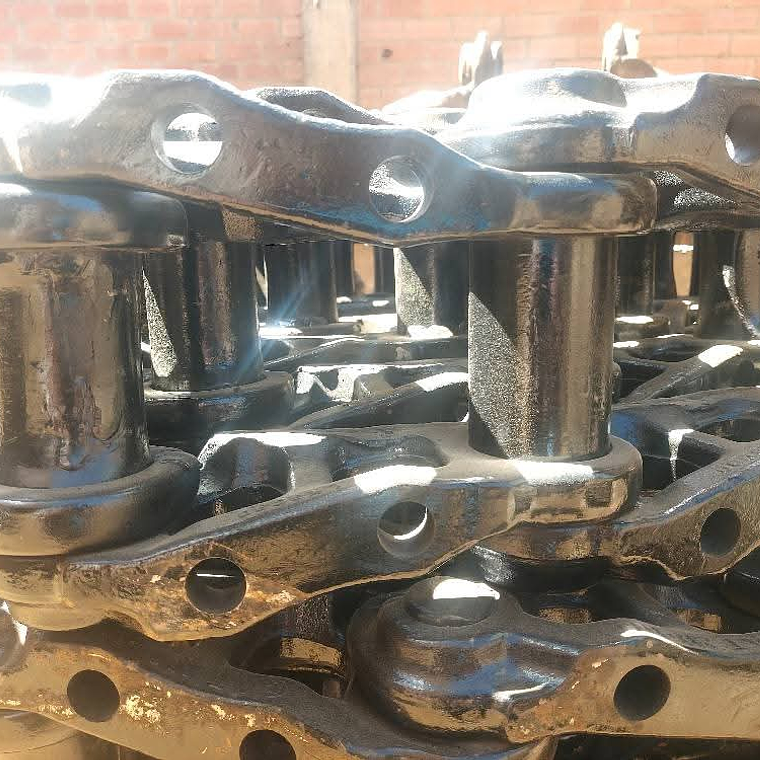 Cadena 49 Eslabones Caterpillar 320BL 5